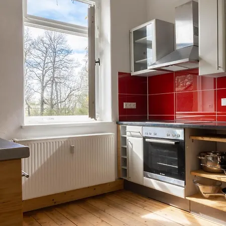 Apartment Zeitreise: Wohnen Im Herrenhaus Genau Zw. L U. Dd Mugeln