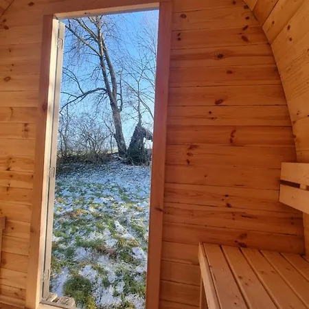 아파트 Zeitreise: Wohnen Im Herrenhaus Genau Zw. L U. Dd *