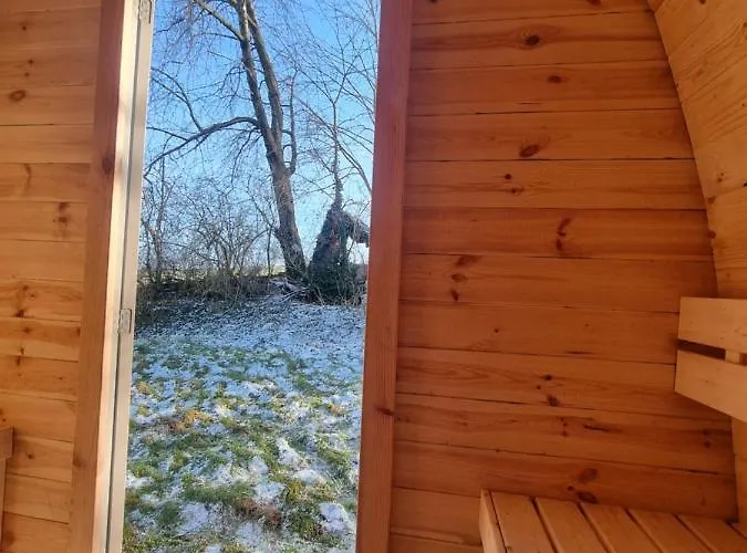 شقة Zeitreise: Wohnen Im Herrenhaus Genau Zw. L U. Dd *