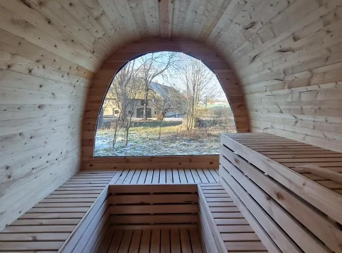 Zeitreise: Wohnen Im Herrenhaus Genau Zw. L U. Dd Mugeln